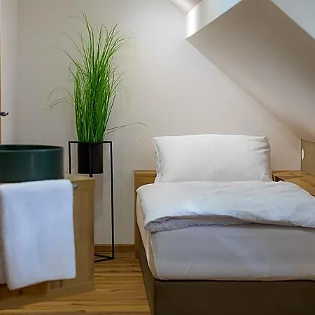 Hisa Trelc- Sobe Hotel 4*